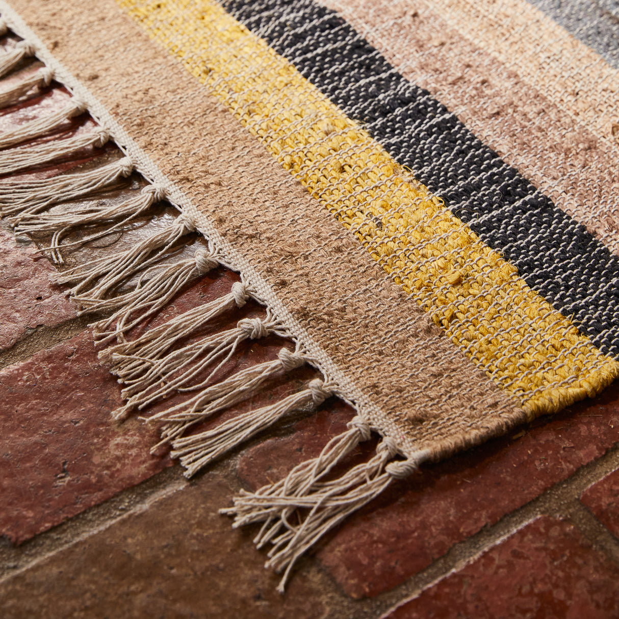 Valorie Jute Rug 150 x 210cm