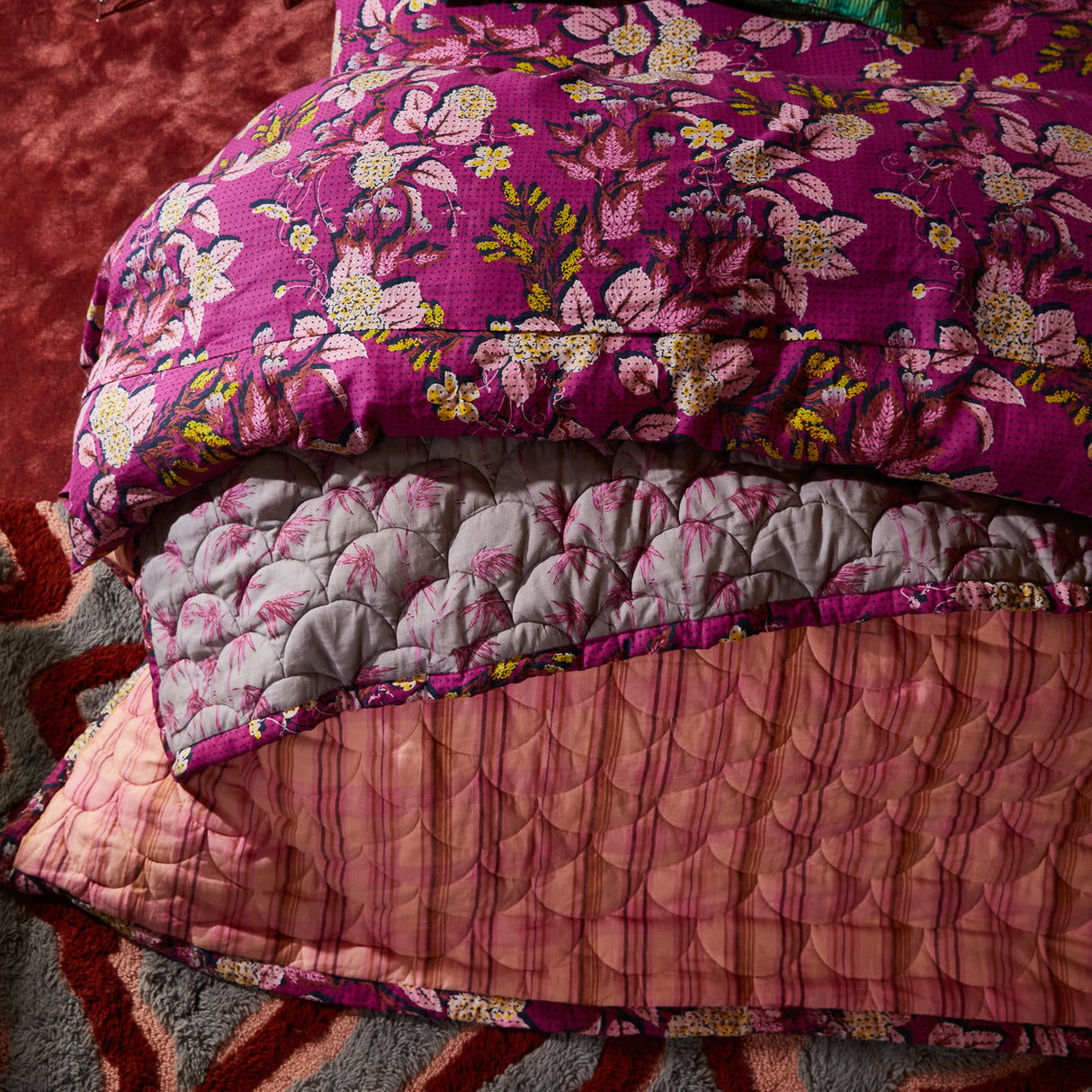 Nicolette Coverlet - Poudre