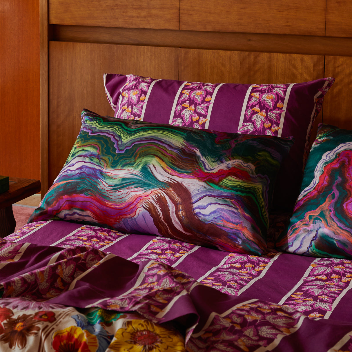 Zoi Silk Pillowcase - Verdant Standard