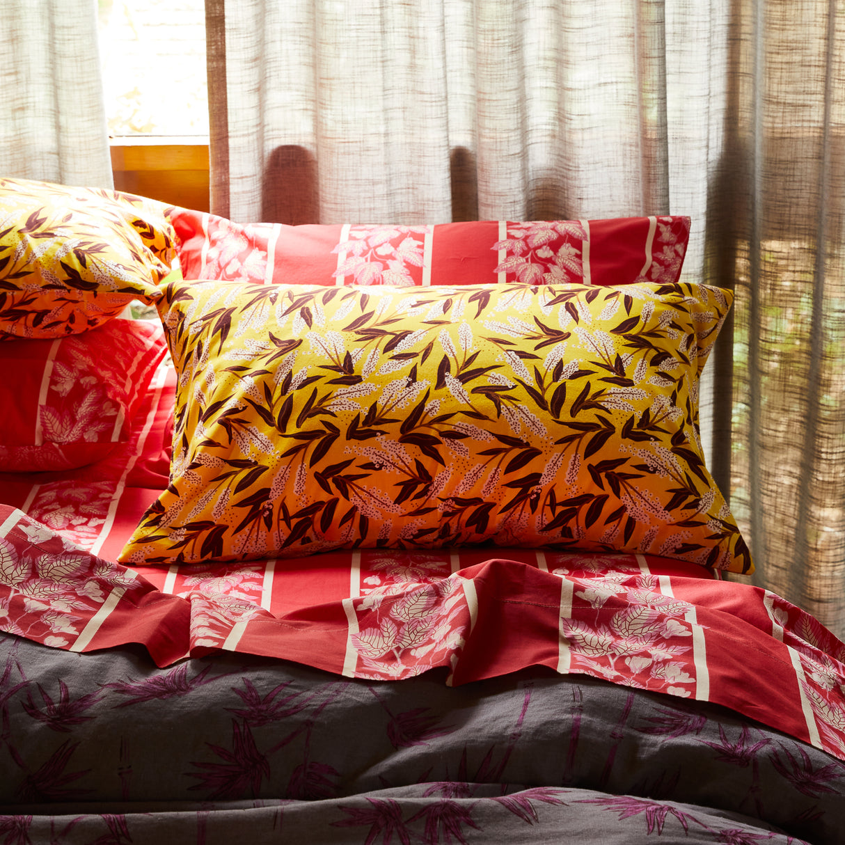 Lina Cotton Pillowcase Set - Medallion Standard