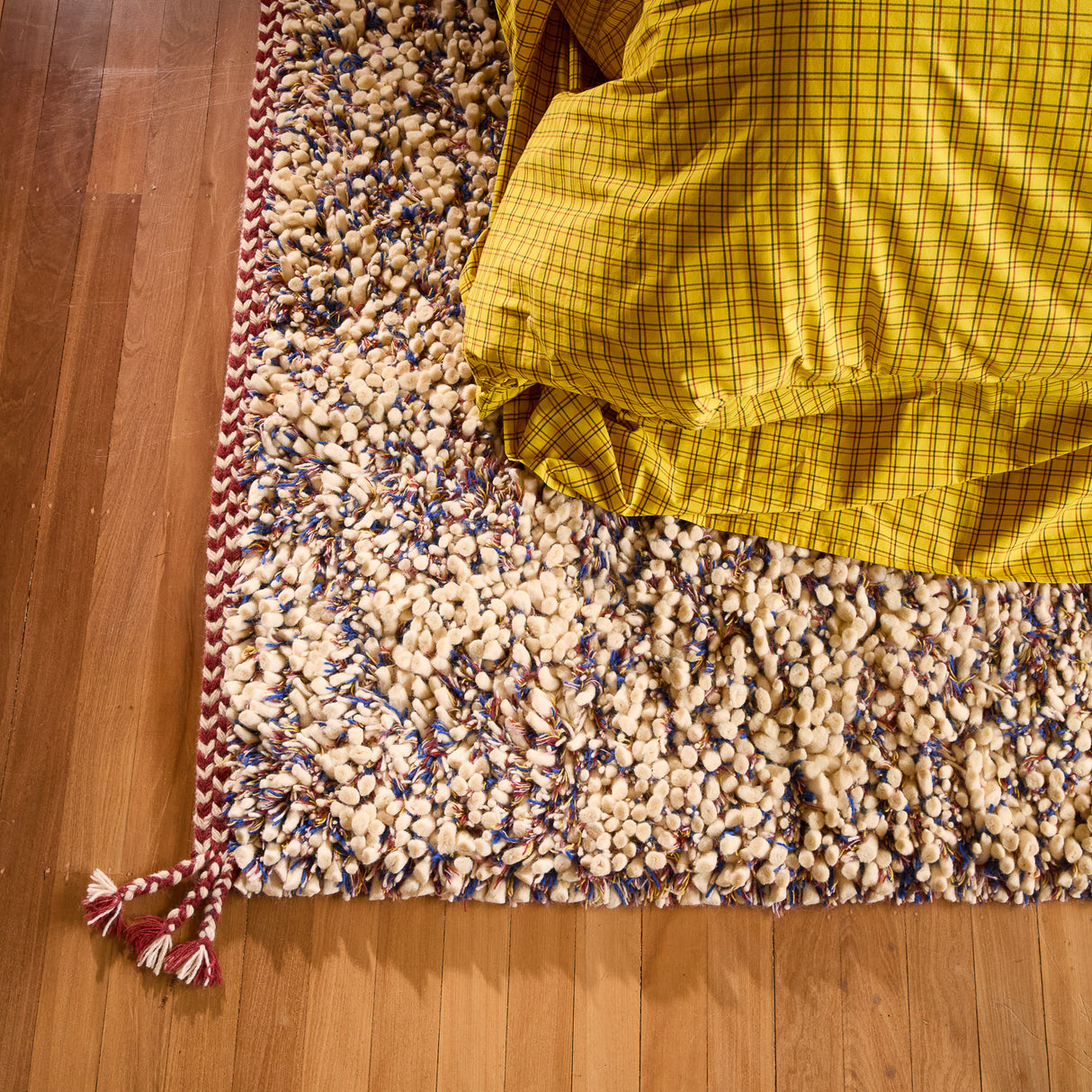 Lazlo Tufted Rug - Thistle