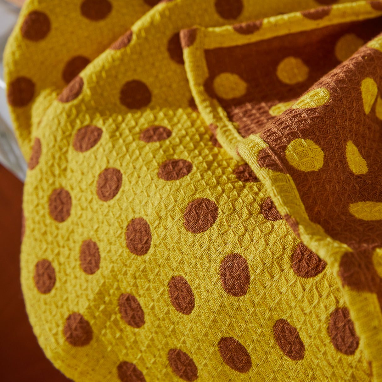 Paige Tea Towel - Medallion