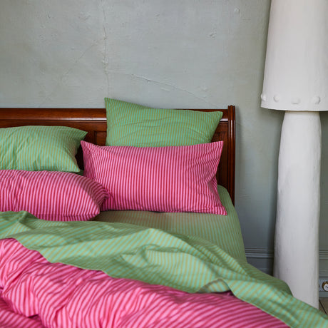 Cordell Cotton Pillowcase Set - Scarlet Standard