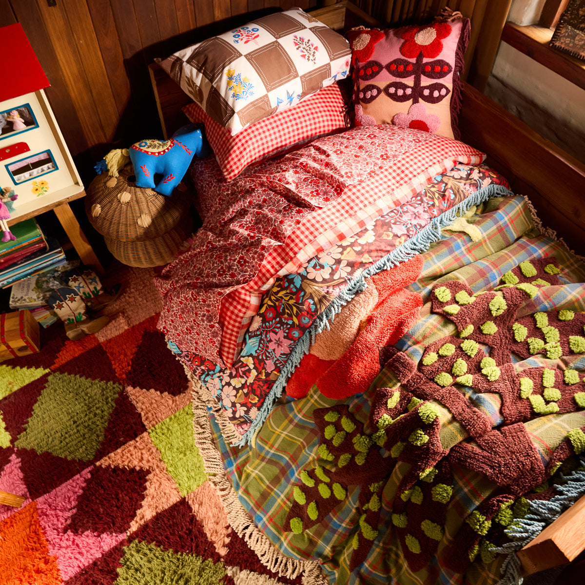Frances Tufted Bedcover