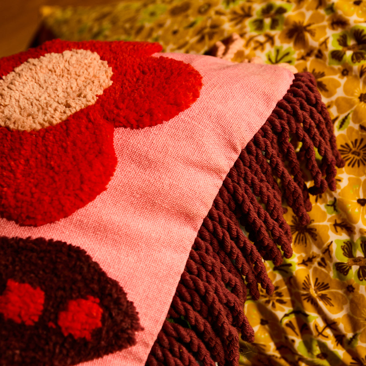 Dottie Tufted Cushion Feather Insert