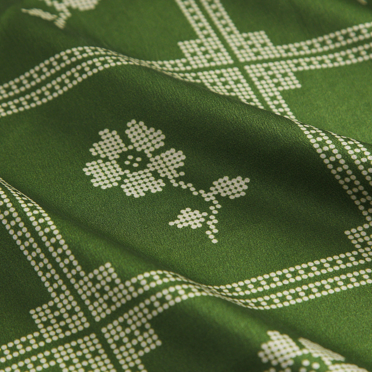 Bonny Silk Pillowcase - Hunter Green Standard