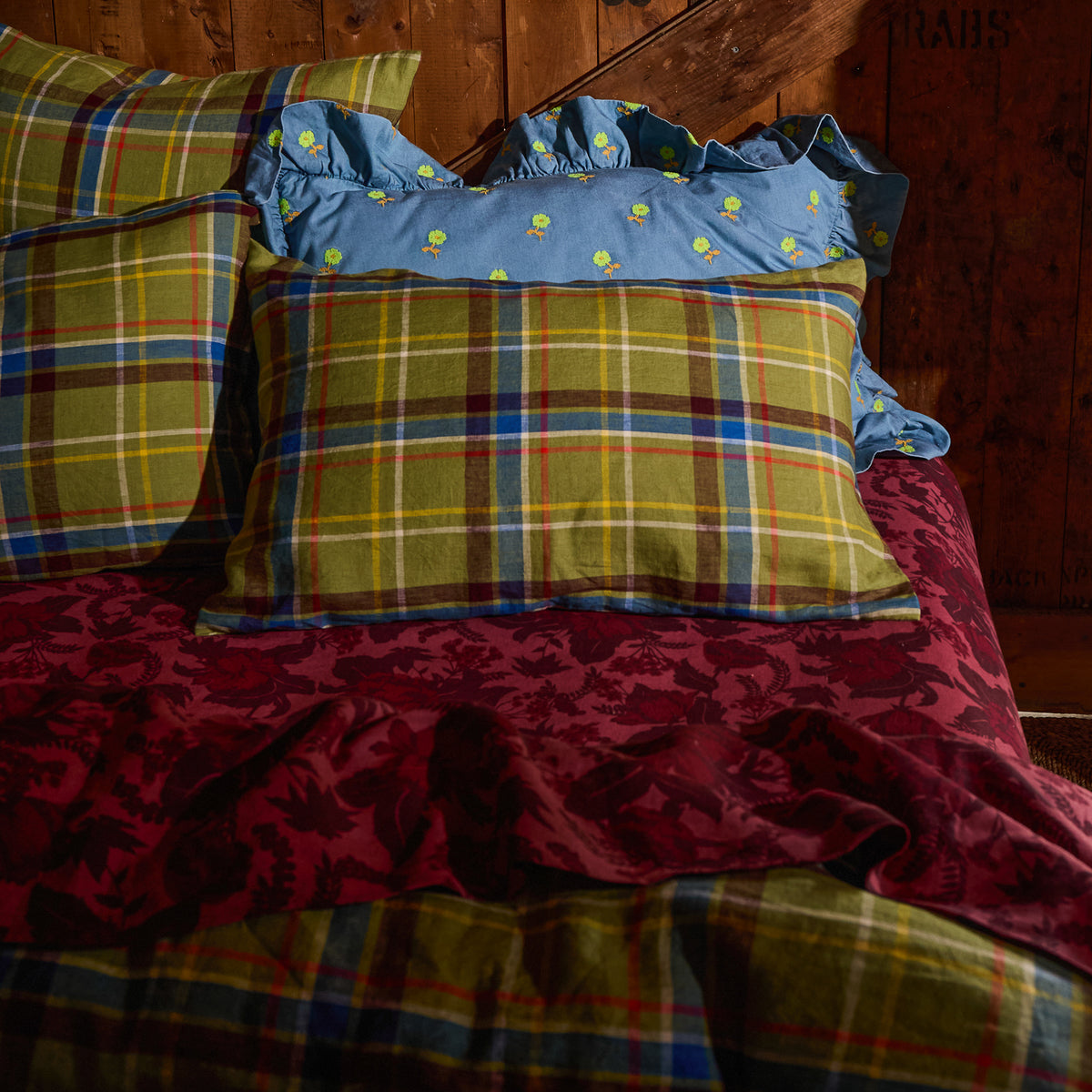 Frances Linen Pillowcase Set - Moss Standard