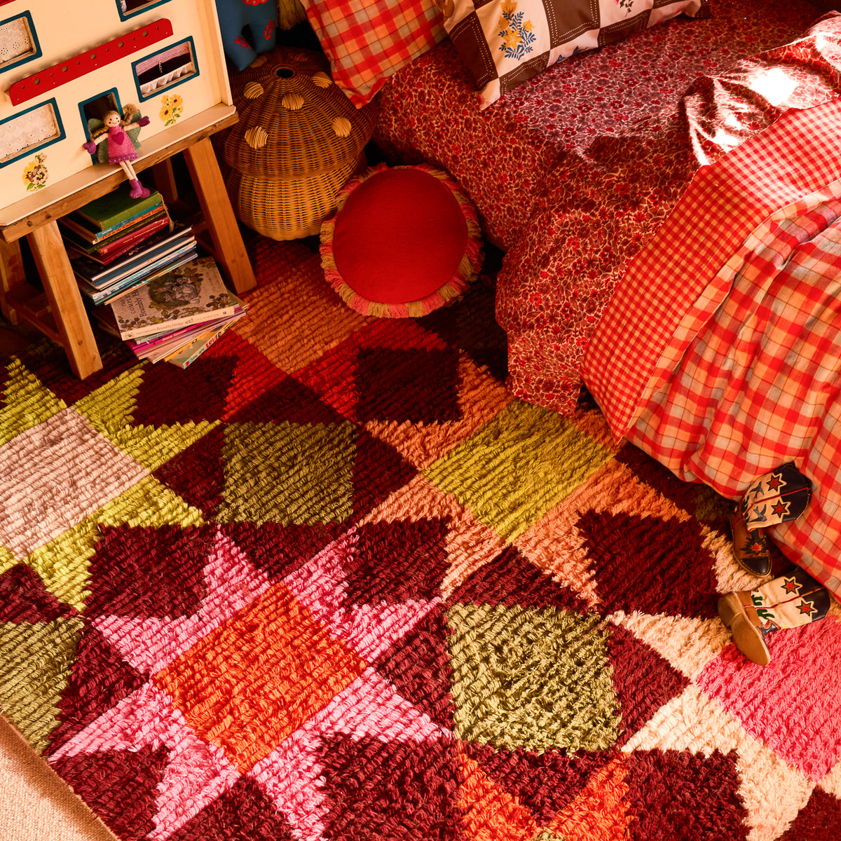 Daisy Tufted Rug - Moss