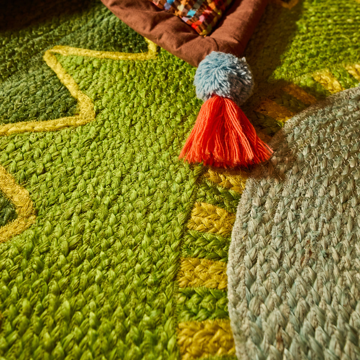 Maeve Jute Rug - Hunter Green