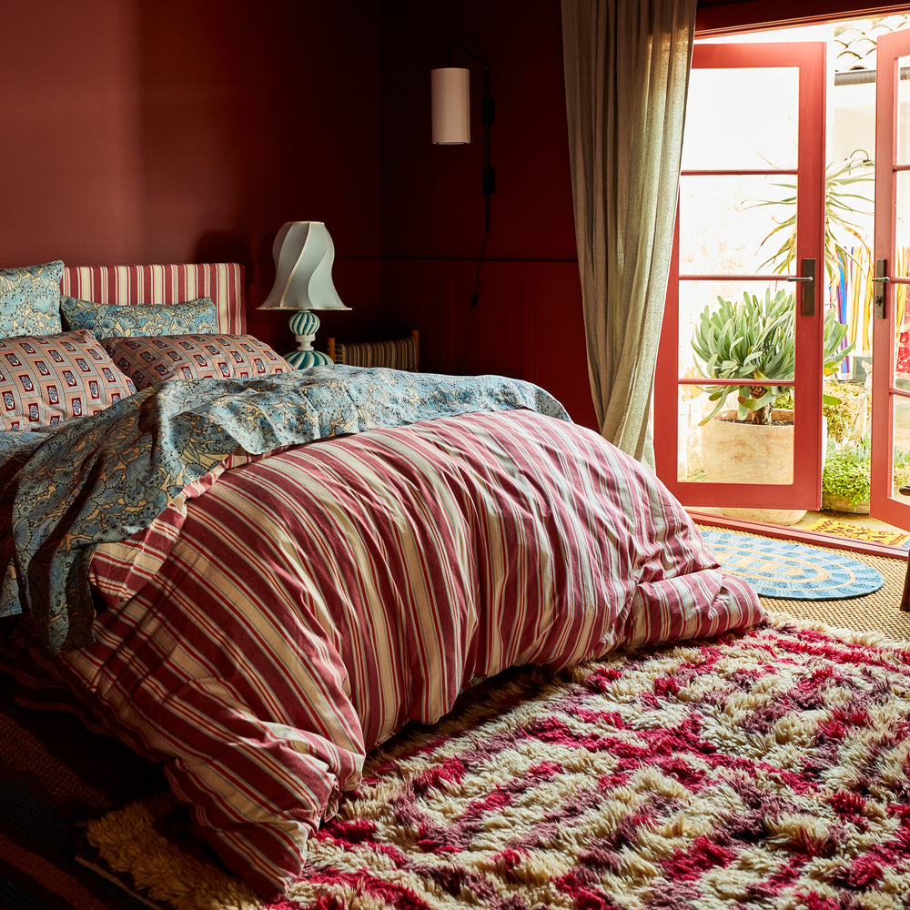 Selene Cotton Quilt Cover - Crimson Single
