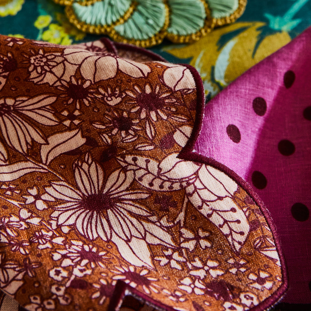 Evette Napkin Set