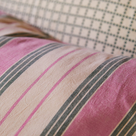 Brigitte Cotton Pillowcase Set - Fuchsia Standard