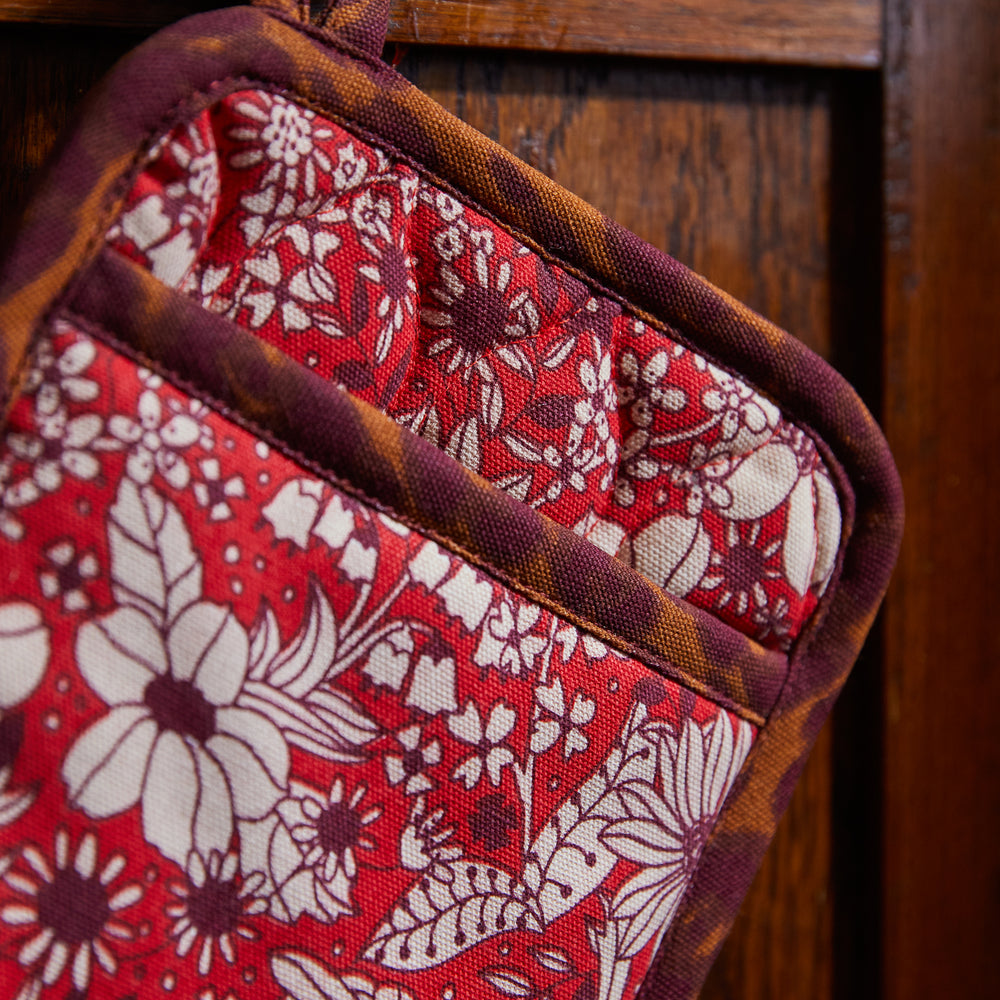 Evette Pot Holder Set