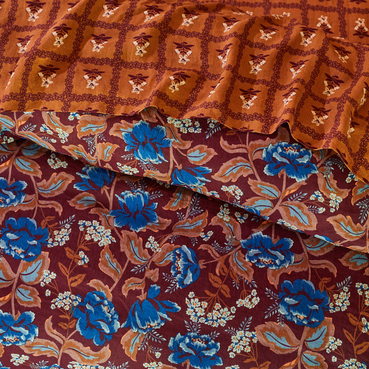 Margot Linen Quilt Cover - Mahogany Queen