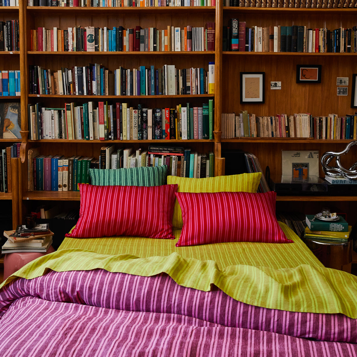 Taylor Silk Pillowcase - Scarlet