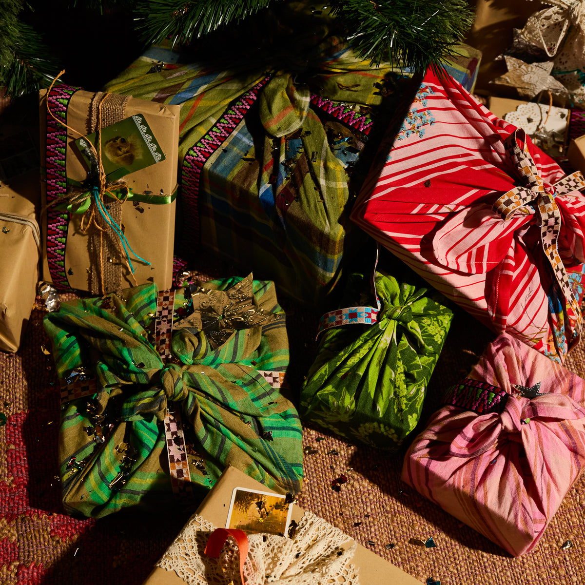 Dempsey Gift Wrap Set