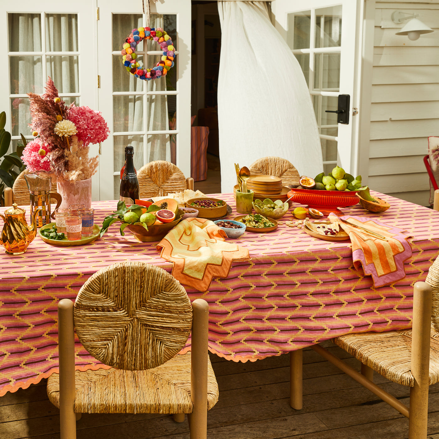 Nisha Table Cloth - Posy