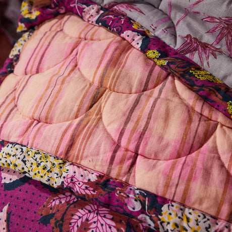 Nicolette Coverlet - Poudre
