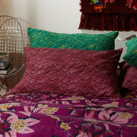 Hanna Linen Pillowcase Set - Pansy Standard