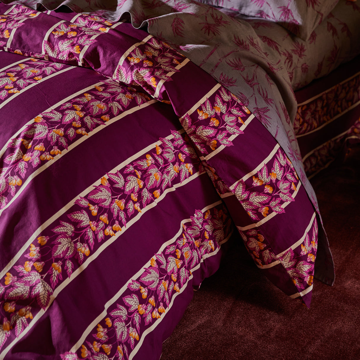 Agata Cotton Quilt Cover - Mulberry Single