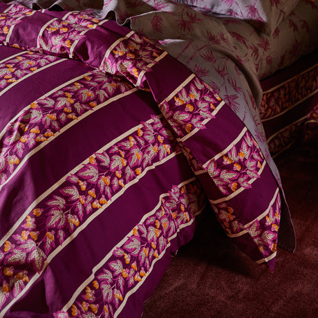 Agata Cotton Quilt Cover - Mulberry Single