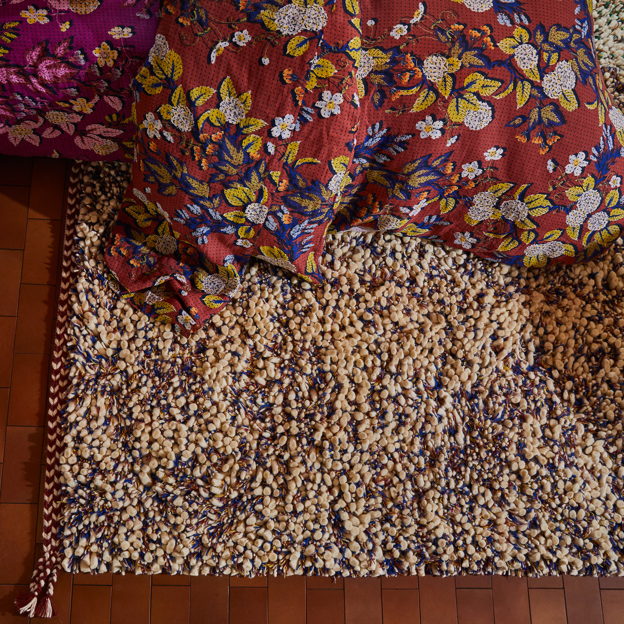 Lazlo Tufted Rug - Thistle