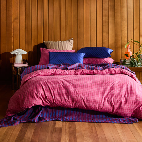 Cosmin Cotton Quilt Cover - Pansy Single