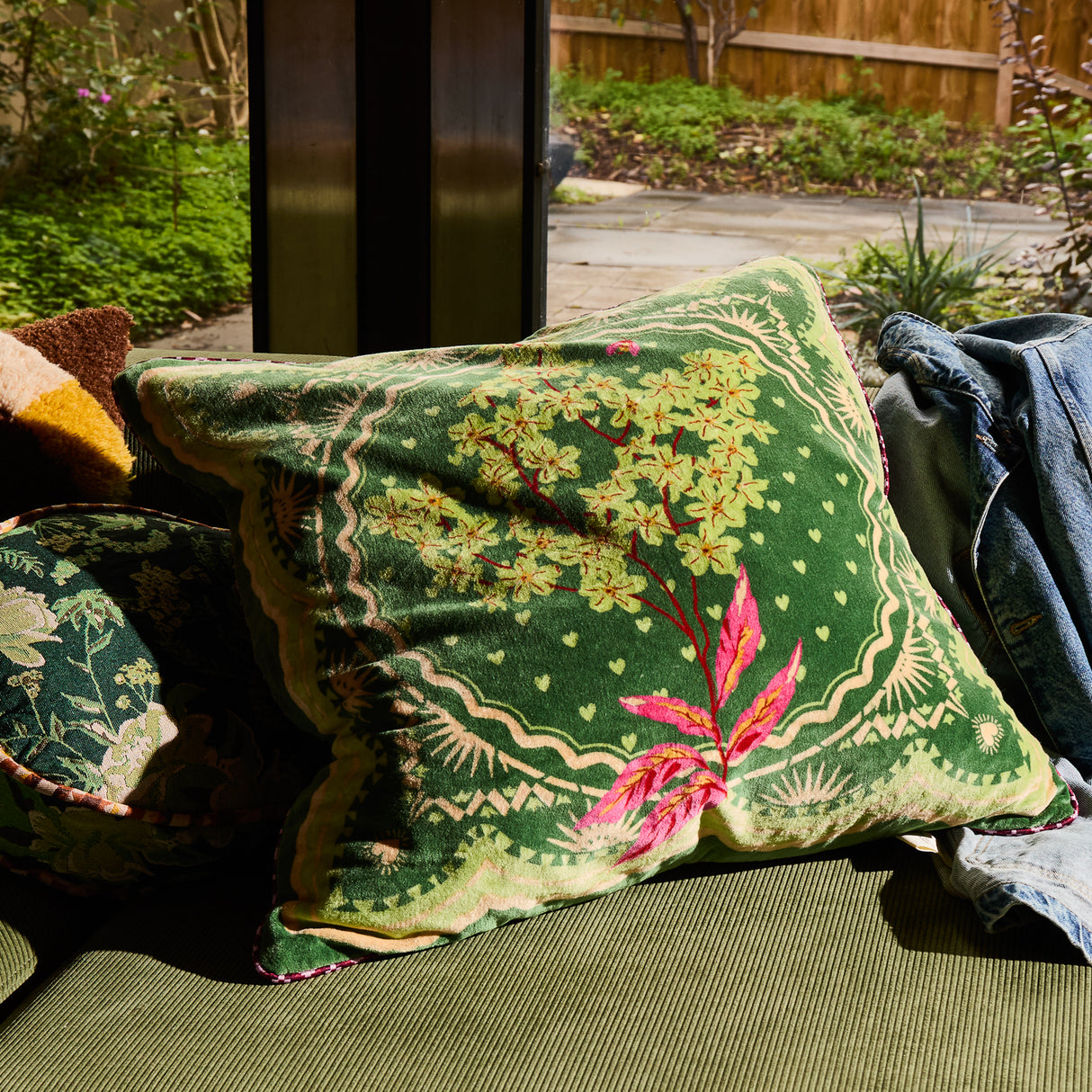 Marnie Velvet Cushion - Hunter Green Feather Insert