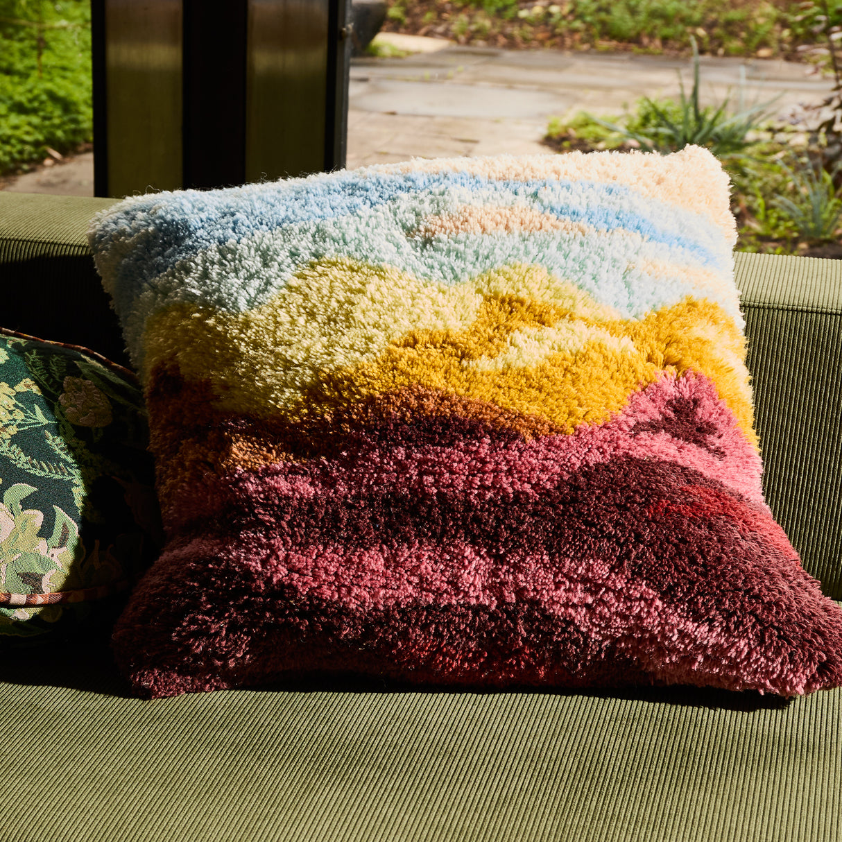 Blythe Tufted Cushion Feather Insert