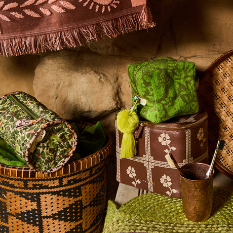 Magnolia Makeup Bag - Cactus Green