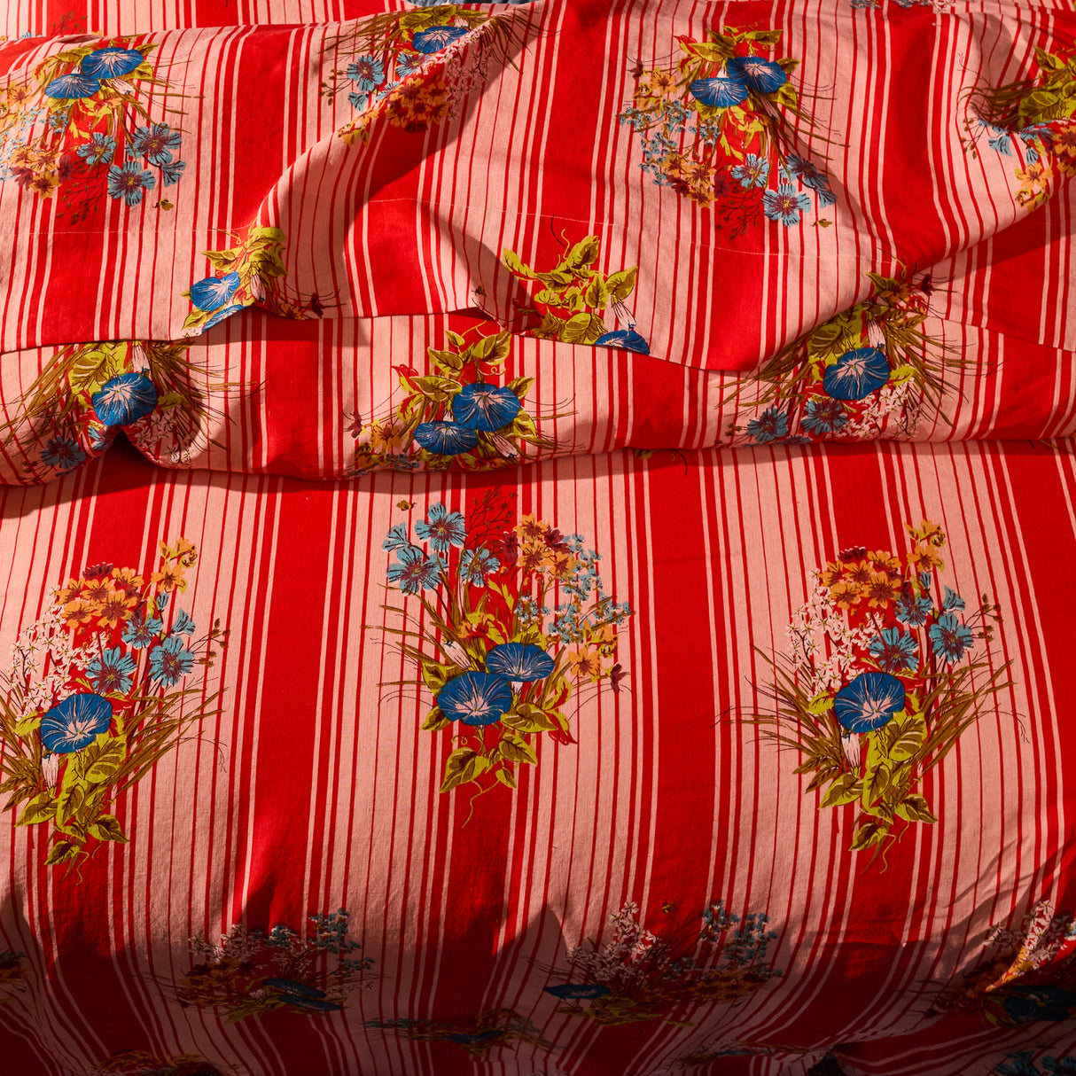 Dempsey Linen Quilt Cover - Poppy Queen