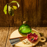 Avocado Vase - Emerald Green