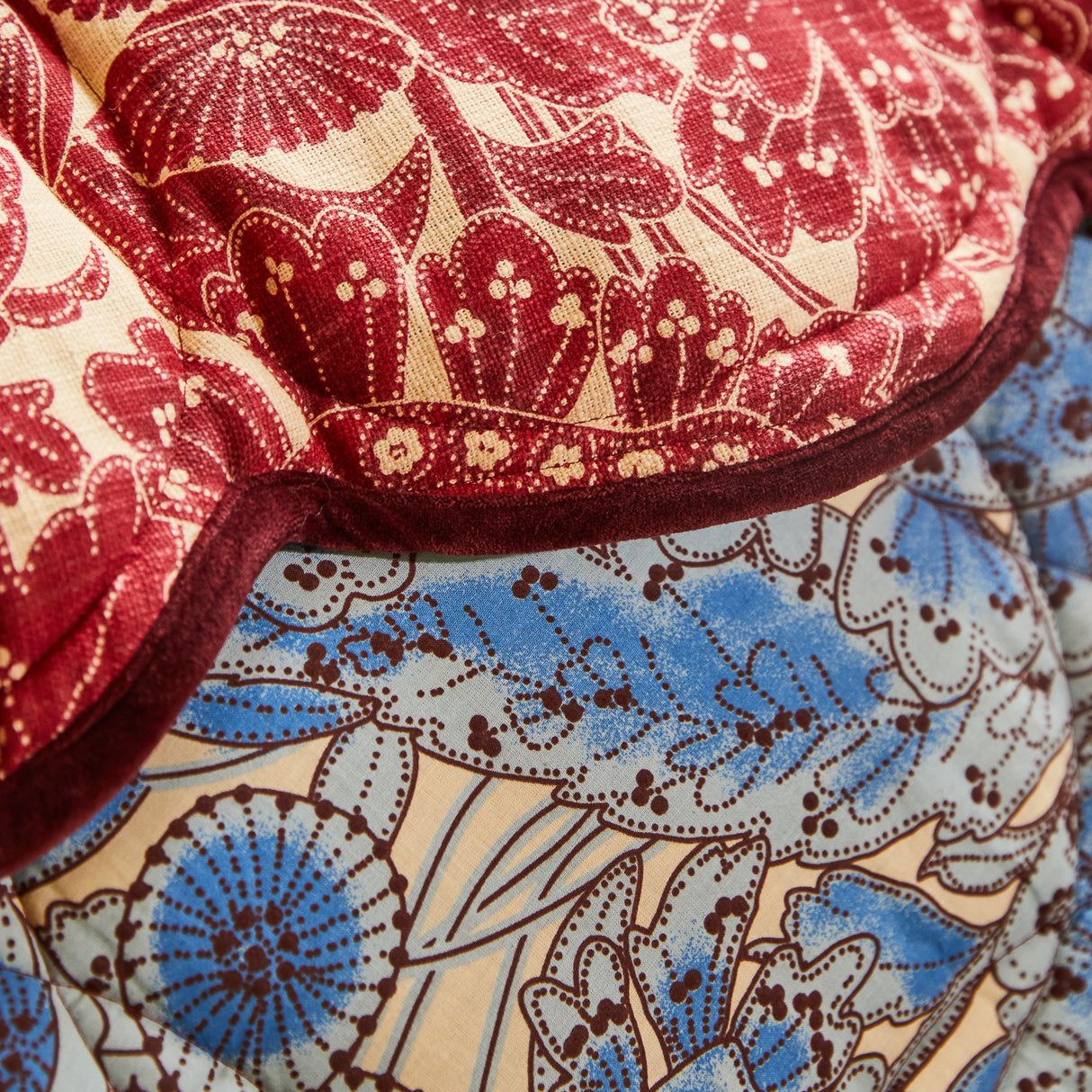 Lucia Scalloped Coverlet