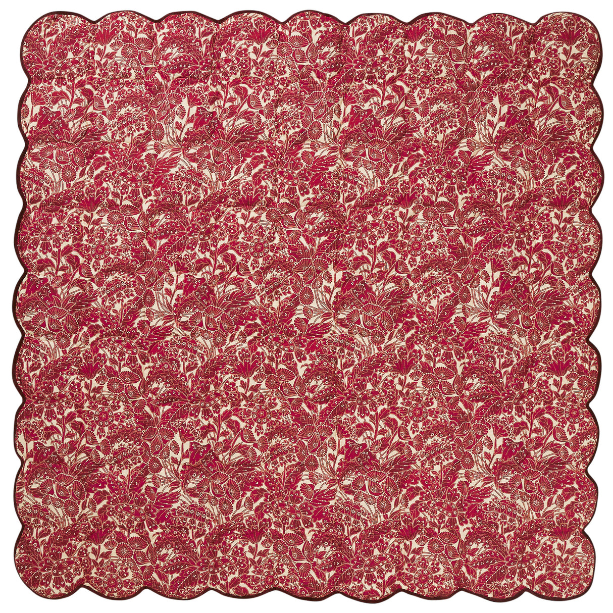 Lucia Scalloped Coverlet
