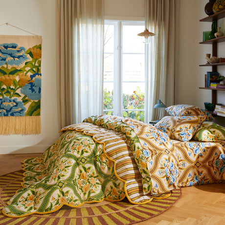 Margaret Scalloped Coverlet