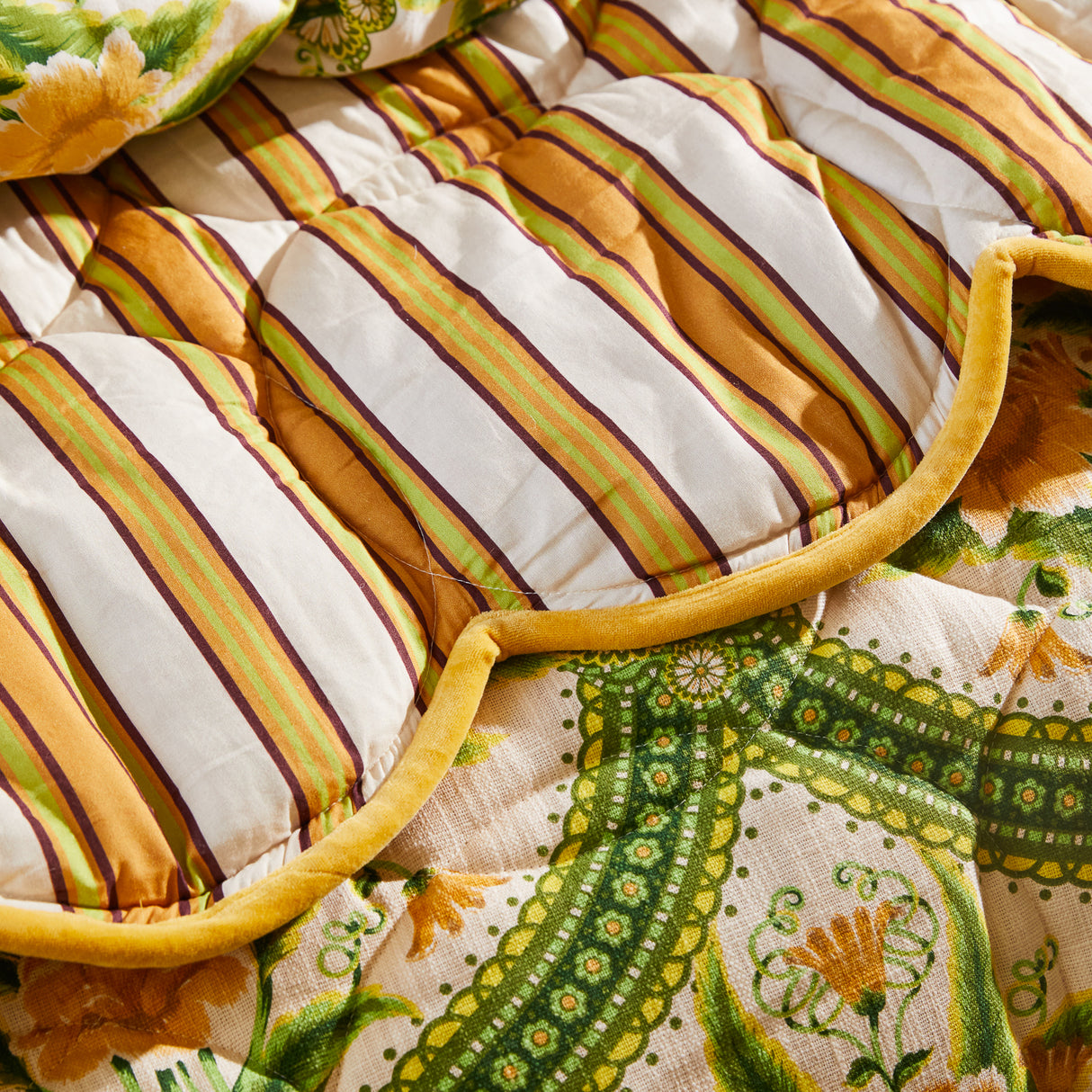 Margaret Scalloped Coverlet