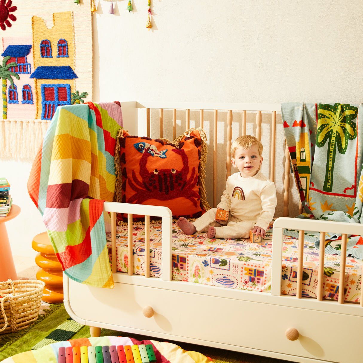 Leone Tufted Cushion Feather Insert