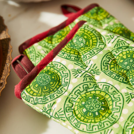 Gabriella Oven Mitt Set