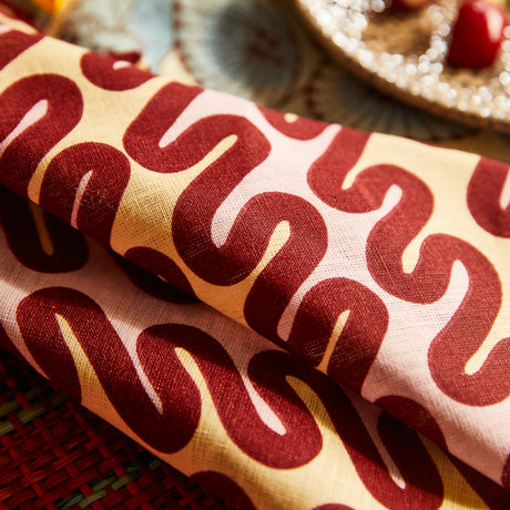 Lucia Napkin Set - Crimson
