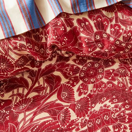 Lucia Linen Quilt Cover - Crimson Queen