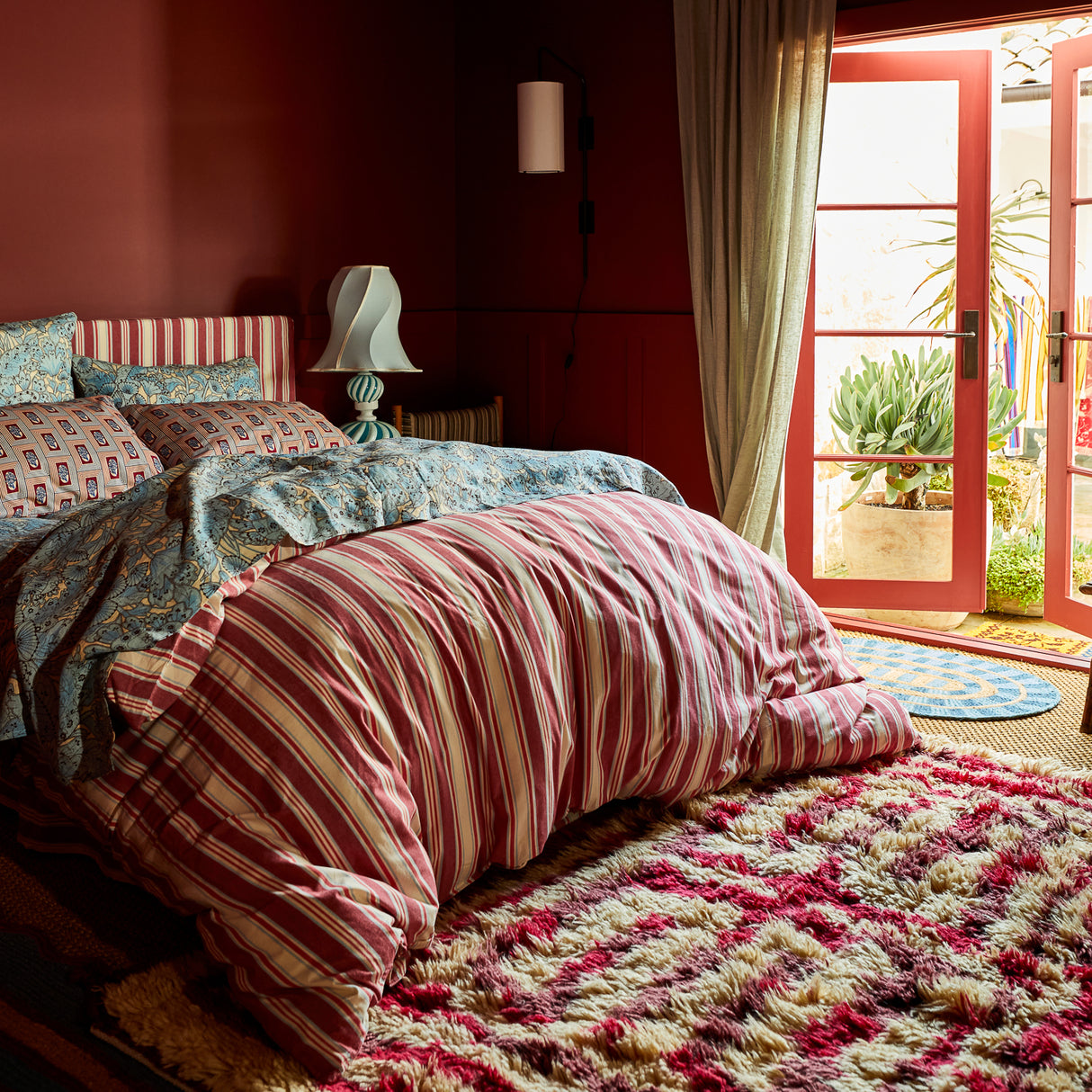 Selene Cotton Quilt Cover - Crimson Single