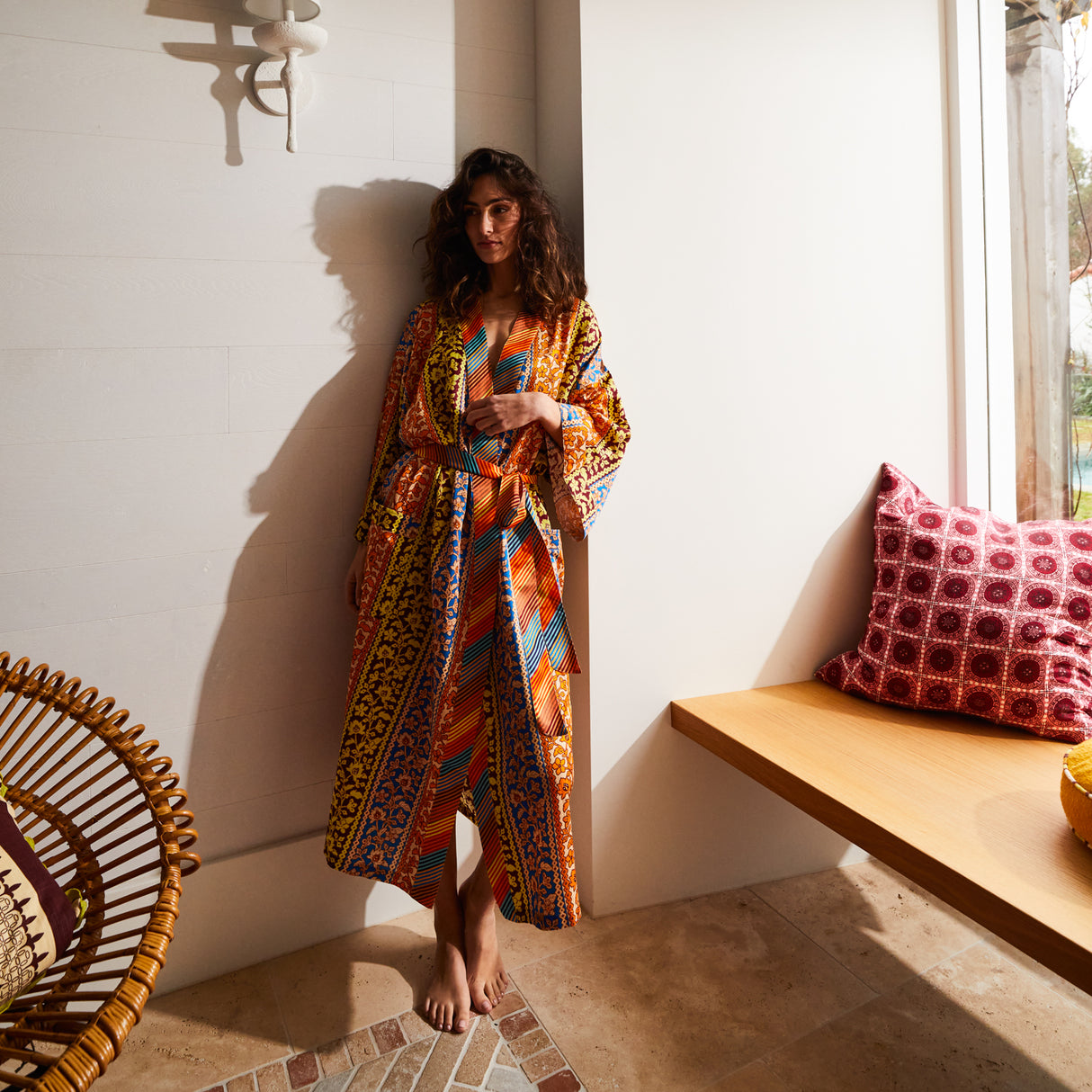 Thea Robe