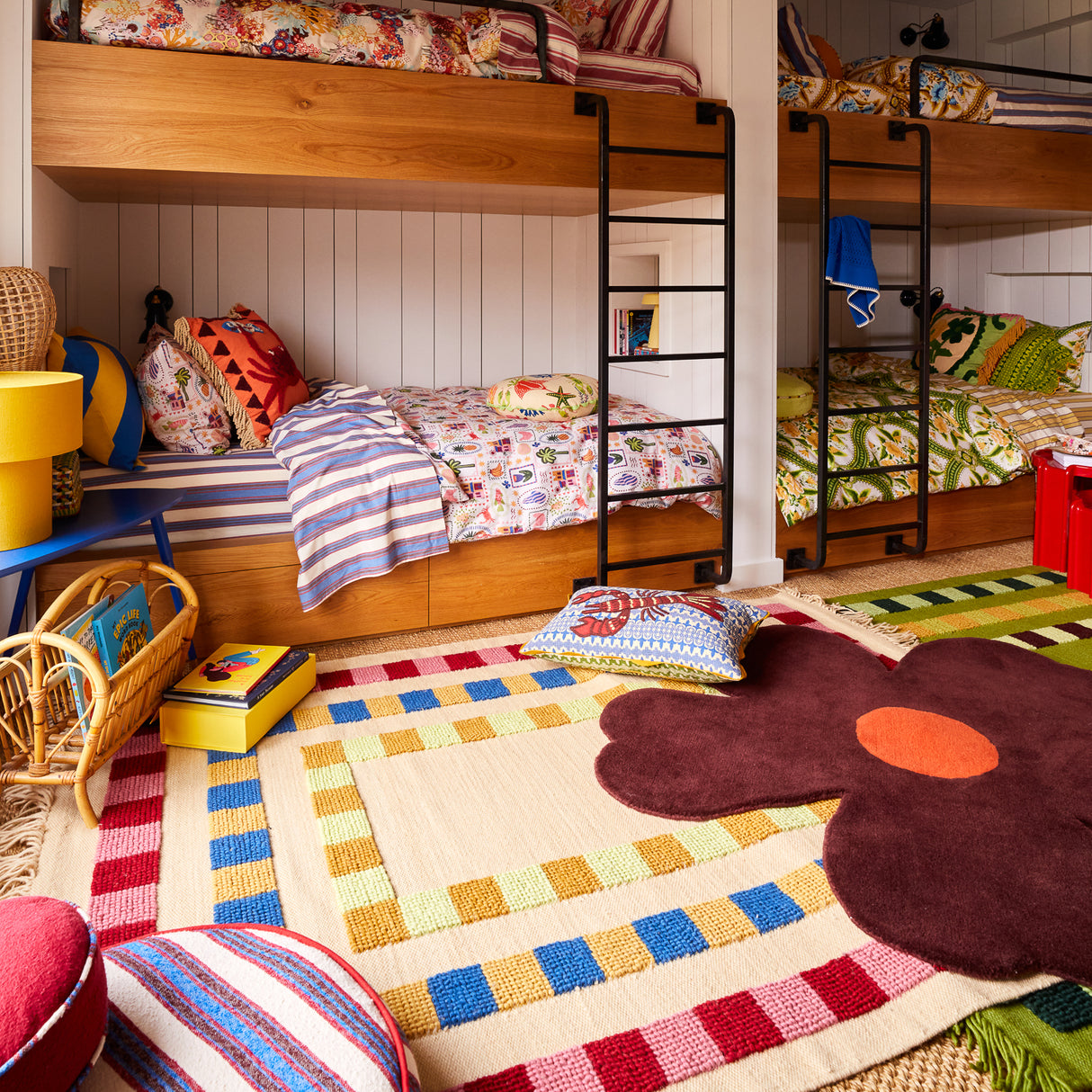 Amorette Knotted Rug - Sand