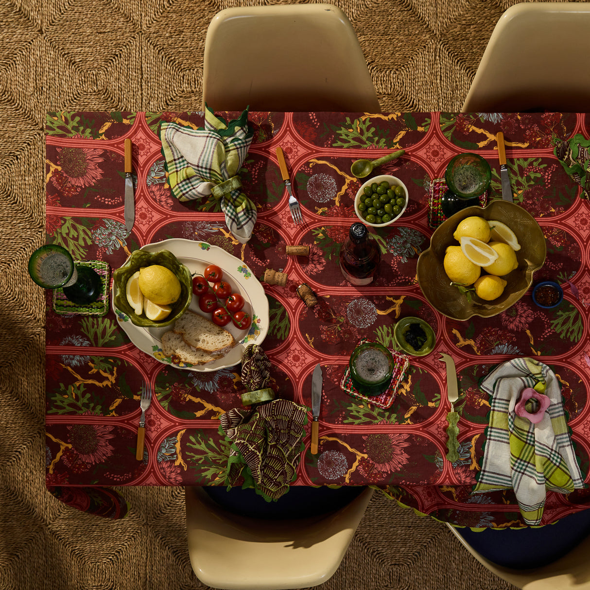 Naia Table Cloth