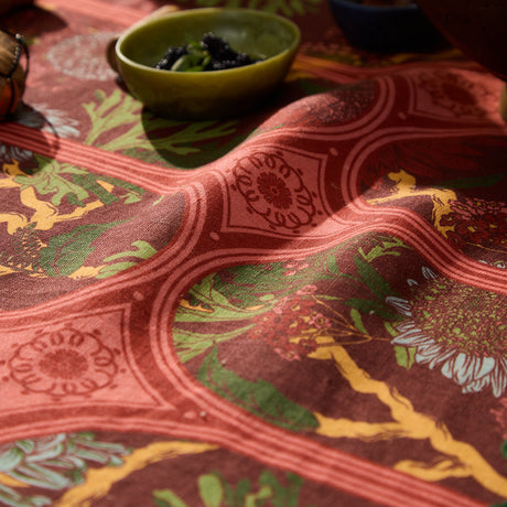 Naia Table Cloth