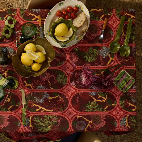 Naia Table Cloth