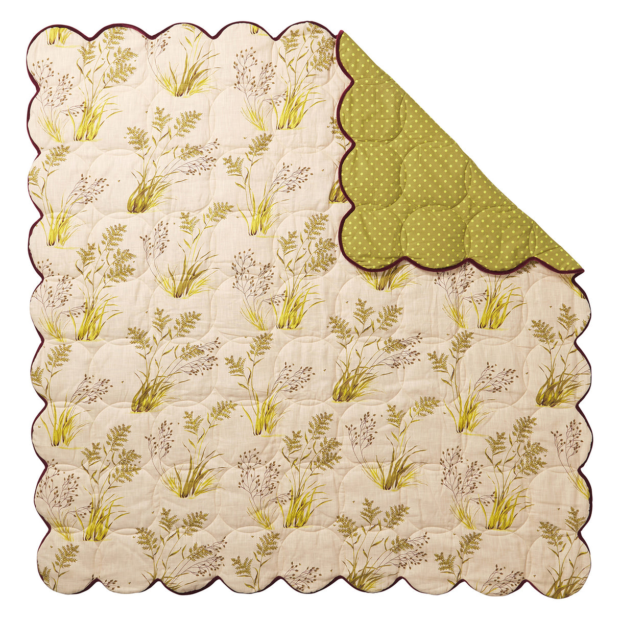 Adelyn Scalloped Quilted Coverlet