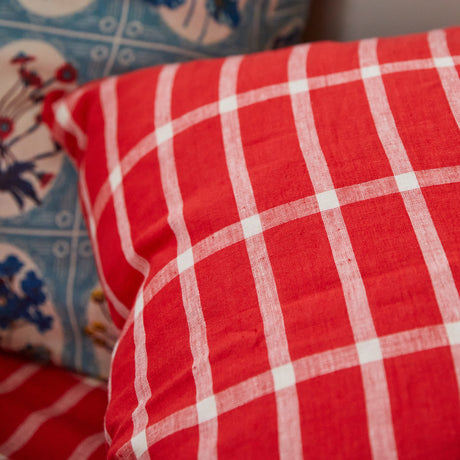 Remi Linen Euro Pillowcase Set - Scarlet