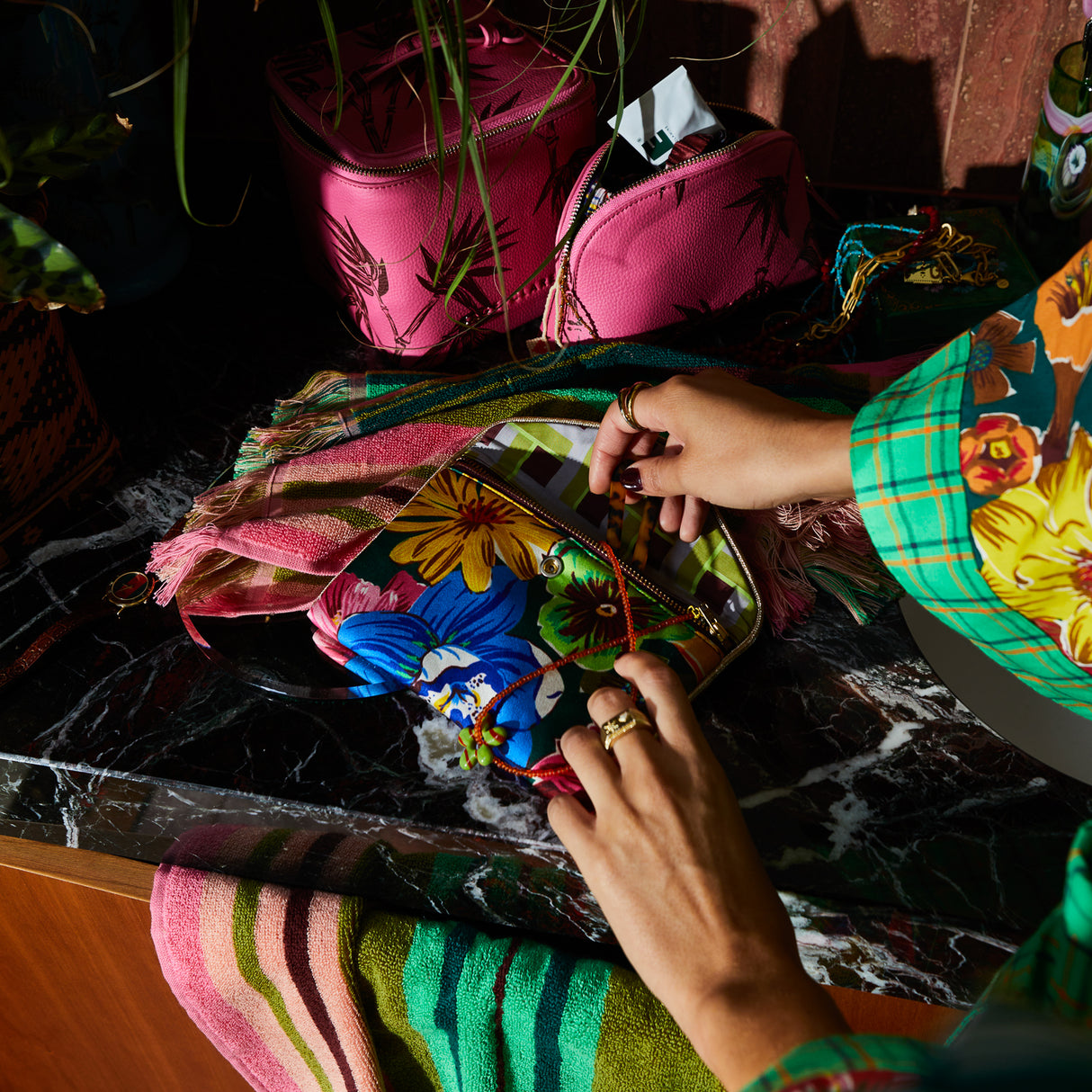 Ines Silk Pouch - Verdant