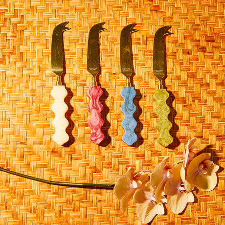 Coco Cheese Knife - Pearl